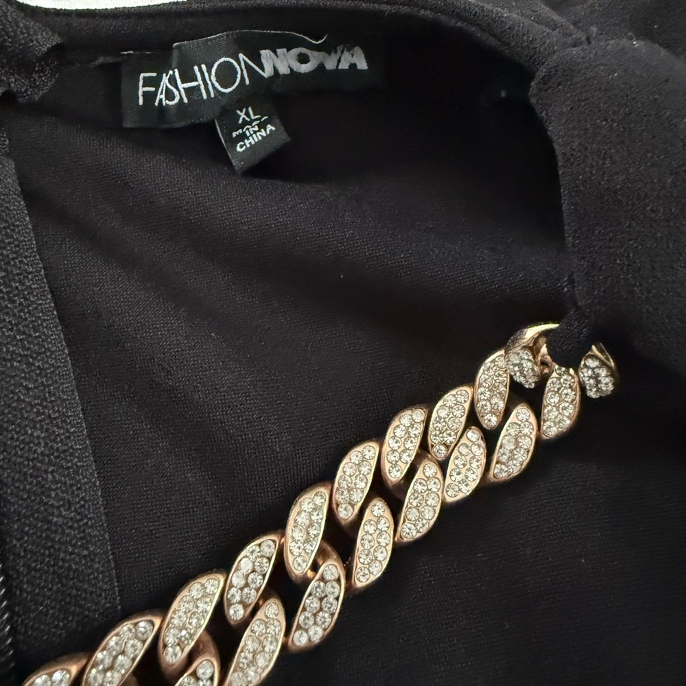 NWOT Fashion Nova Classy And Rich Bodysuit - Picture 6 of 7